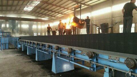 河北晨光2斤扣件廠 專業(yè)批發(fā)扣件與鞋帽產(chǎn)品